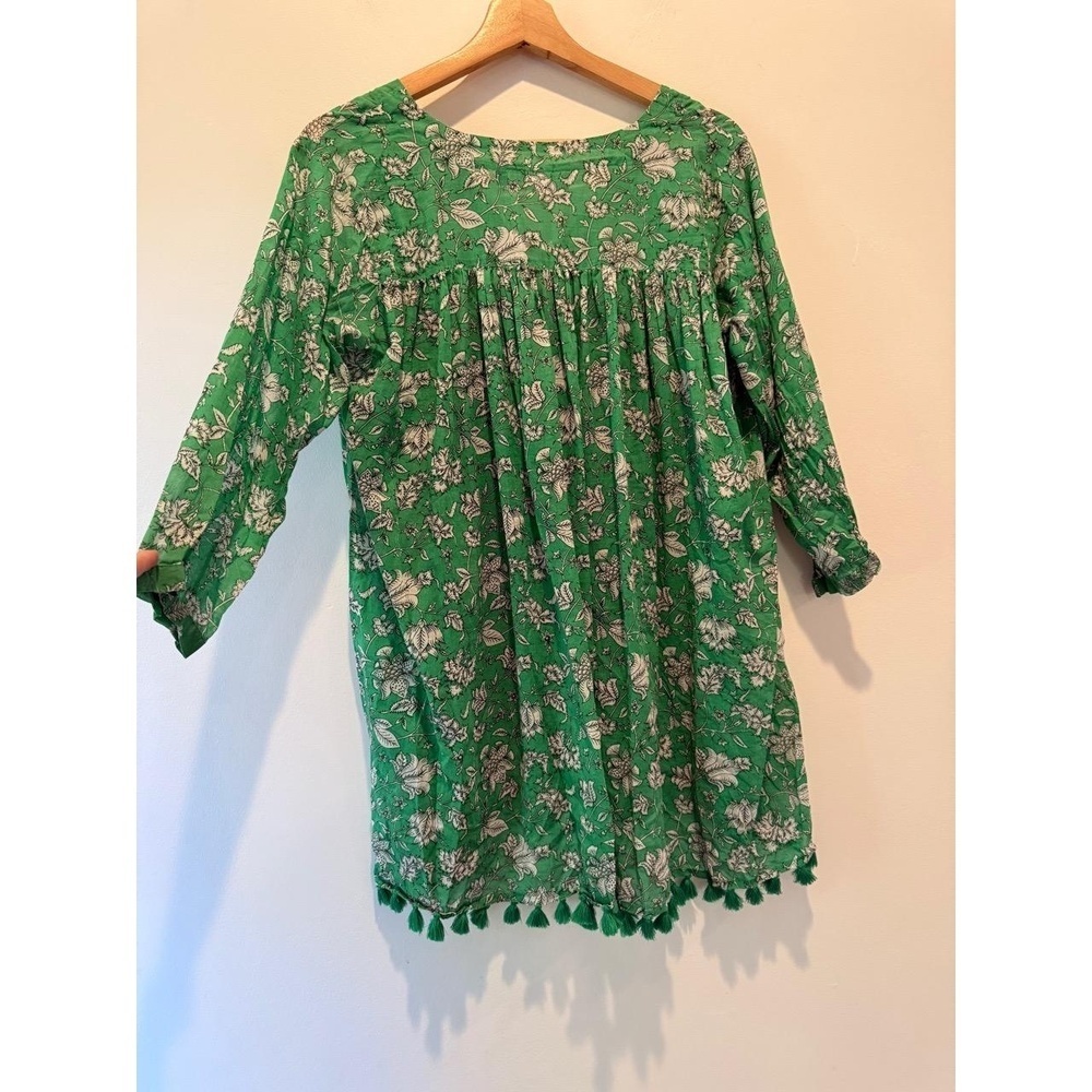 Tuckernuck Ro’s Garden Green Bataca Seychelles Short Tunic Blouse size XS EUC - Picture 7 of 11